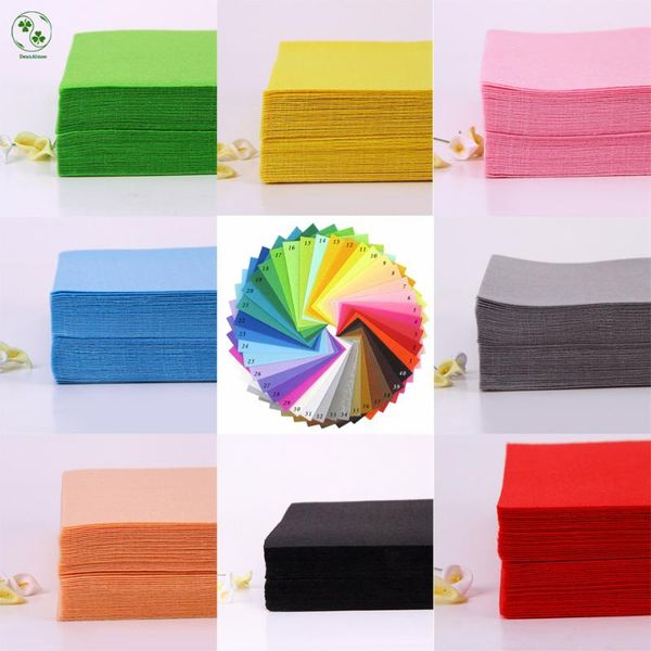 

30 colors for choose polyester felt fabric 30x30cm for needlework diy sewing handmade 1mm think felt feltro nonwoven colth 10pcs, Black;white