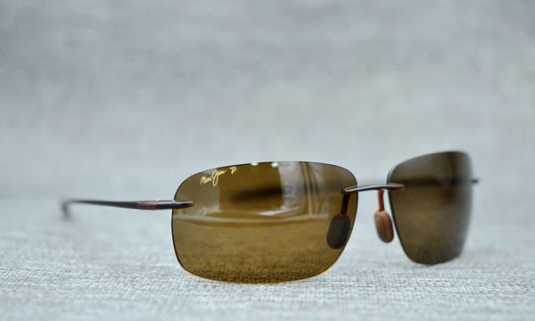 

breakwall 422-02 черные солнцезащитные очки с оправой без оправы, White;black