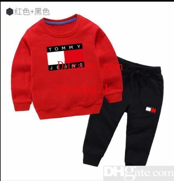 

Классический спортивный костюм мальчика с длинным рукавом рубашки повседневные