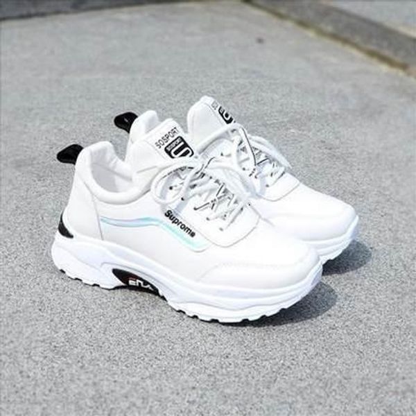 

the net red trembles the same old shoe female ins tide 2019 autumn new small white shoes super fire student joker sneakers