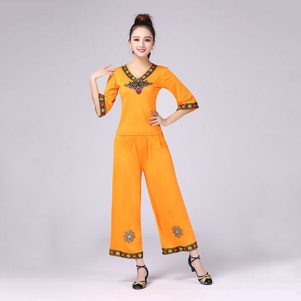 

brand new ladies fashion square dance clothing new suit long sleeve dance trousers middle-aged and elderly costumes, Black;red