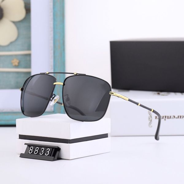 

полѬизованне олнезаине оки дл мђжин и женин поѬ на окѬом воздђе, White;black