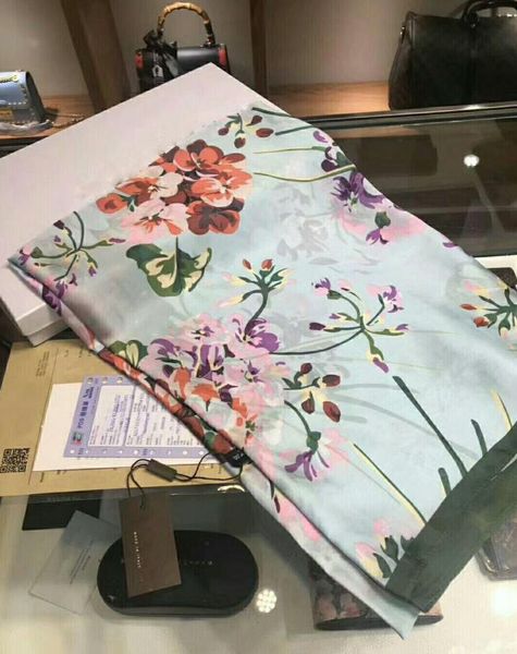 

Woman ilk quare carf hawl wrap 180 90cm dot plaid atin carf printed for pring ummer autumn winter carf
