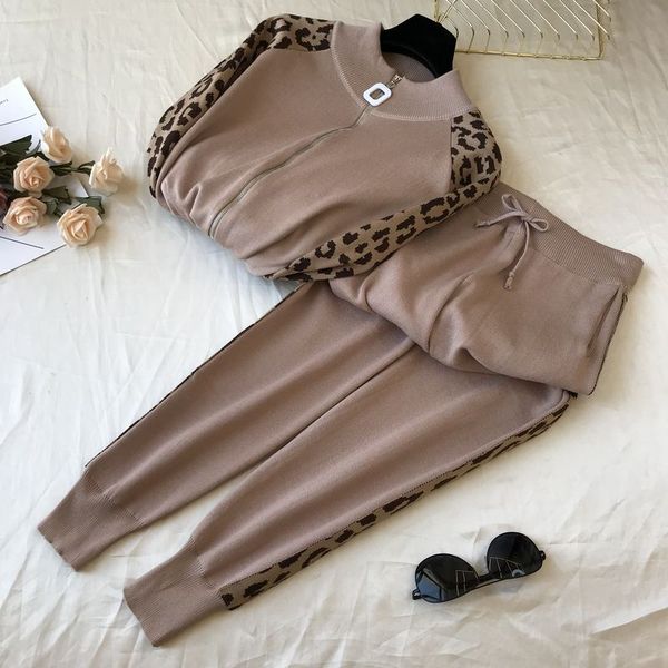 

2020 spring knitting pants suit women korean leopard stitched jumper sweater + casual trousers two piece set students loose suit, White