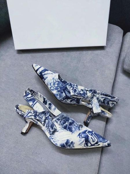 

2019 spring and summer new women's shoes high heel women's spring shoes pointed fashion print cloth european goods back air sandal, Black