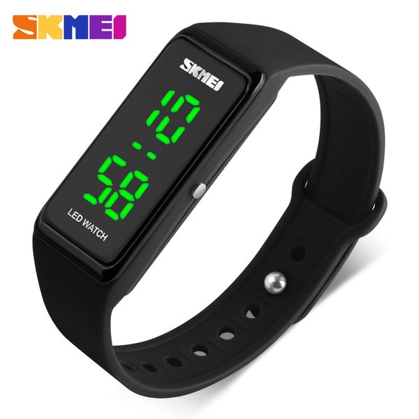 SKMEI Orologi sportivi da donna Ragazze Design semplice LED Orologio da donna Orologi da polso digitali 30M Resistente all'acqua Relogio Feminino 1265300a