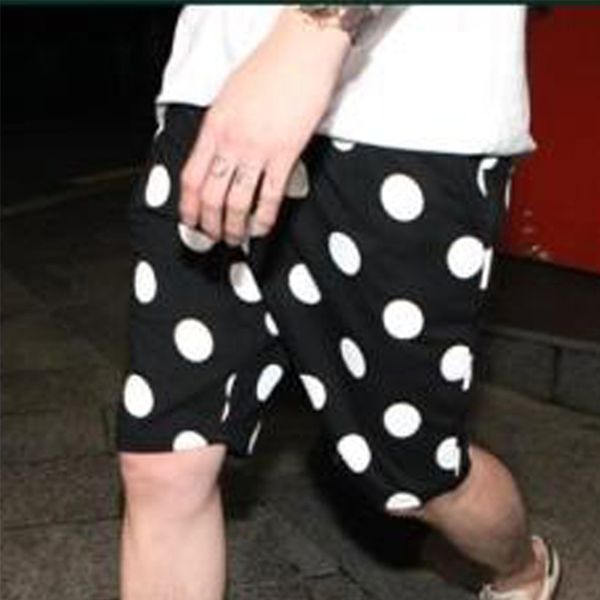 

корейская версия большого размера мужские мужские большая волна случайные шорты летние пляжные брюки ночной клуб модный хост ds, White;black