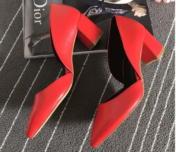 

2019 women's shoes in spring and autumn with new style middle heel coarse heel pointed end @189, Black