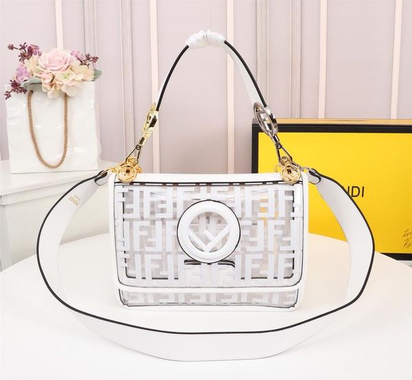 

Retro cla ic handbag leather ladie houlder bag chain 2019 new metal letter handbag 25