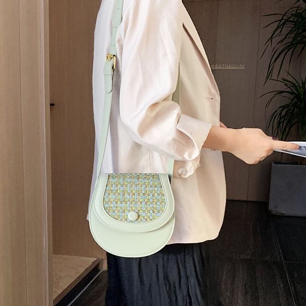 

2019 new style wool check autumn small round-round button single-shoulder