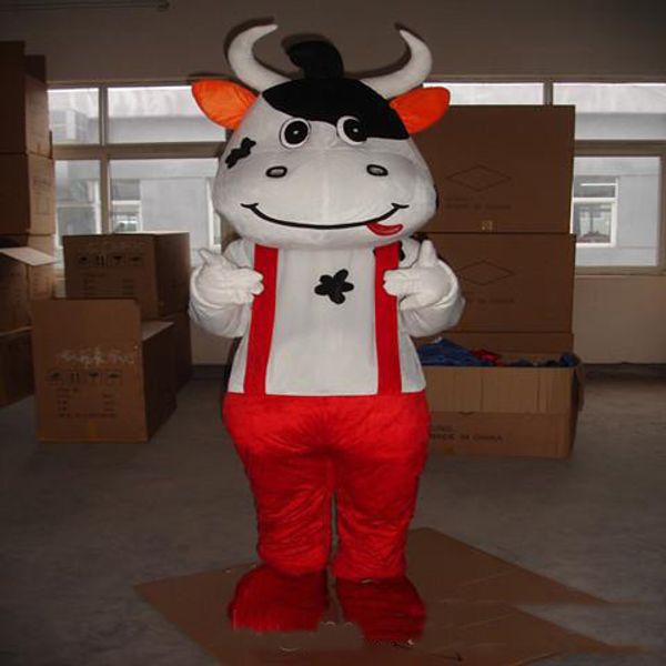 2019 Fábrica de novo quente Três estilo Mengniu vaca Mascot Costumes suportes do filme Vestuário Desenhos animados na festa