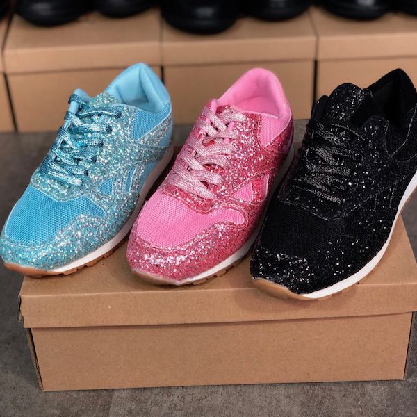 2020 Scarpe da tennis da donna firmate da tennis Scarpe da ginnastica basse con paillettes blu di nuova moda Scarpe da corsa traspiranti Scarpe casual da ragazza chic