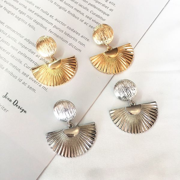 

beilan europe statement jewelry flabellate gold color metal earrings women vintage bohemian stud earrings 2020 summer yea297, Golden;silver