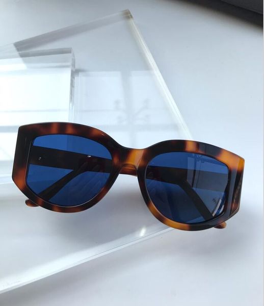 

new fashion women sunglasses robyn men sunglasses simple and generous men sun glasses outdoor uv400 protection eyewear with case, White;black