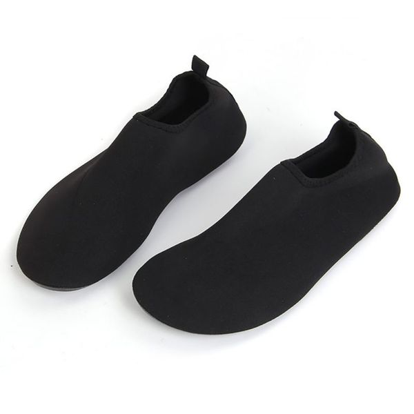 

men woman sneaker shoes barefoot shoes swimming beach pool diving wading fishing
