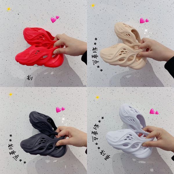 

2020 пена runner croc, как бегун детские kanye wests белый бежевый красный черный младенцев малыши моды кроссовки 2020 детская обувь, Black