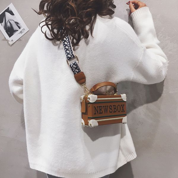 

cute small bag 2019 new women's bag retro box small square wide shoulder strap girl shoulder messenger