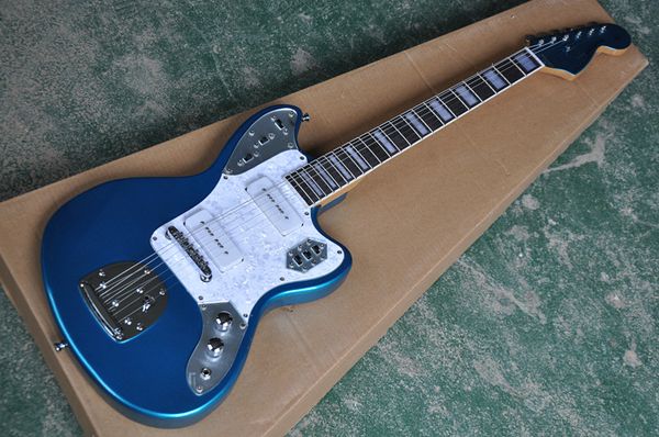 Blaue E-Gitarre von Firm Direct Metal mit P90-Tonabnehmern, Griffbrett aus Palisander und Schlagbrett aus weißem Schildpatt, kann individuell angepasst werden.