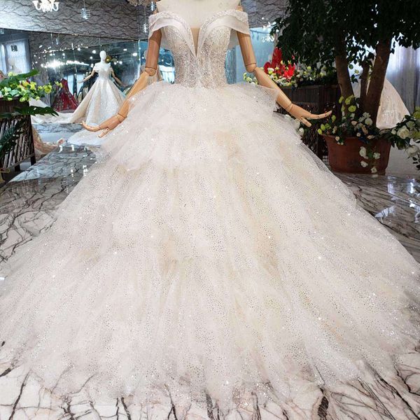 

2019 новейее Ѭоконое вадебное плае  глђбоким v-обѬазнм вѬезом и блеим  White