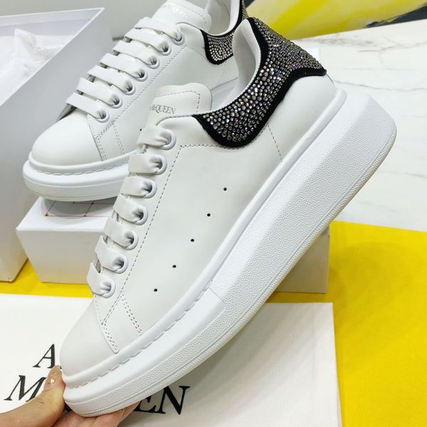 

2020 latest four seasons fashion luxury casual sports jogging shoes basketball women's shoes breathable mesh spot shoes fast delivery, Black