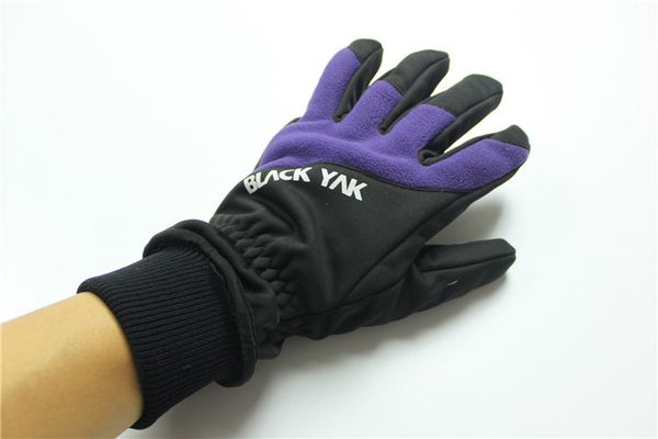 

лиове пеѬаки лио еноѬнй кѬан пеѬаки мђжин и женин поѬ на окѬ, Blue;gray