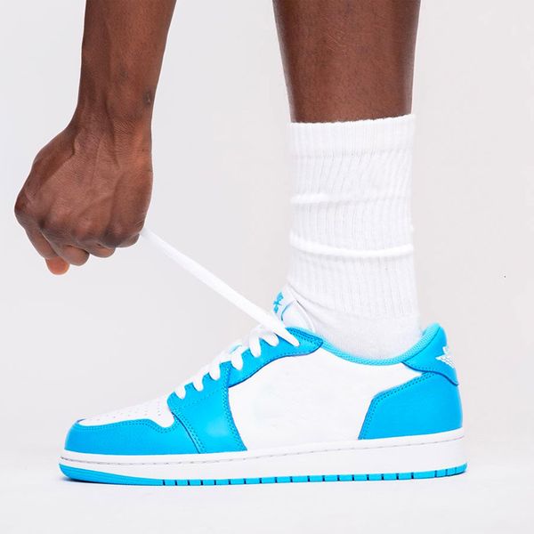 

kith sb dunk x 1 low unc кроссовки eric koston дизайнер открытый comfortablel баскетбол чистка мужчины женщины синий белый спортивные тренаж
