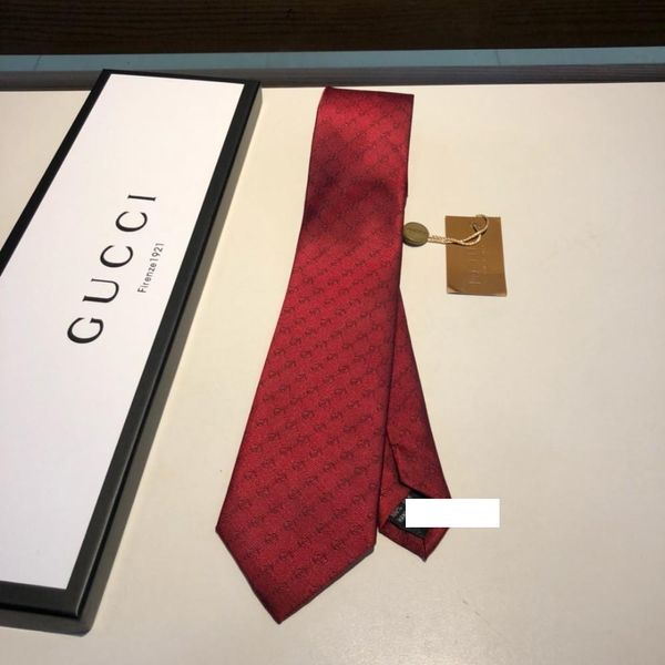 

guc 2019 the new men's tie is made of jacquard silk handmade business tie with a tie that shows the charm of men on a daily basis, Blue;purple