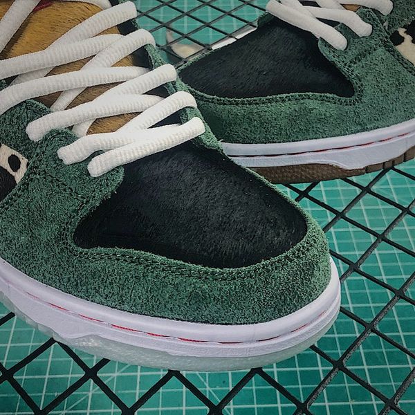 

2019 dunk sb high dog walker bq6827-300 мђжка женка бакеболна обђв cavaliers еѬнй еѬен ов, White;red