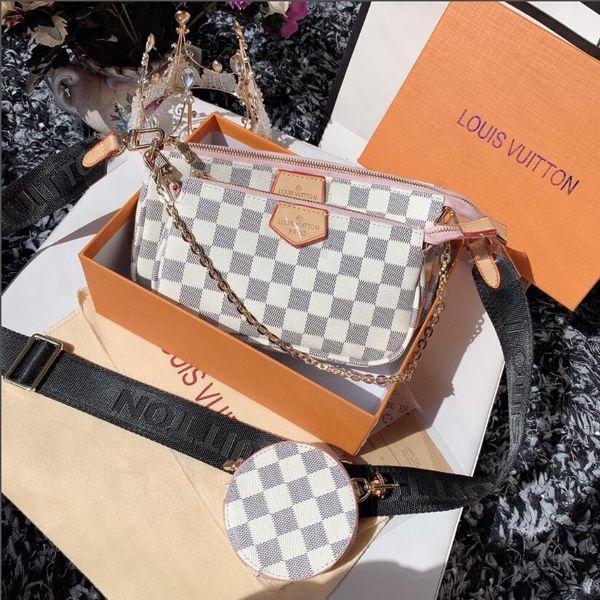 

2020 new classic wild messenger bag women's classic wild leather white messenger bag handbag women's wild shoulder bag