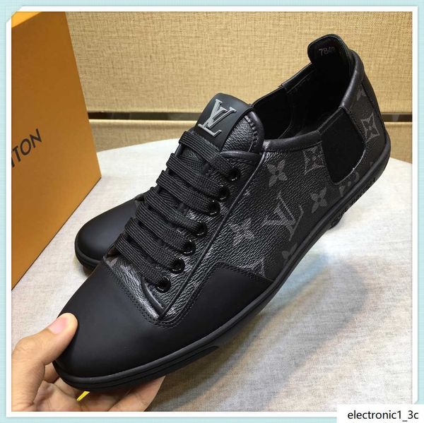 

2019qei spring and autumn men s casual sports shoes high-belt travel sneakers, with micro-standard, with the original box fast deliveryh
