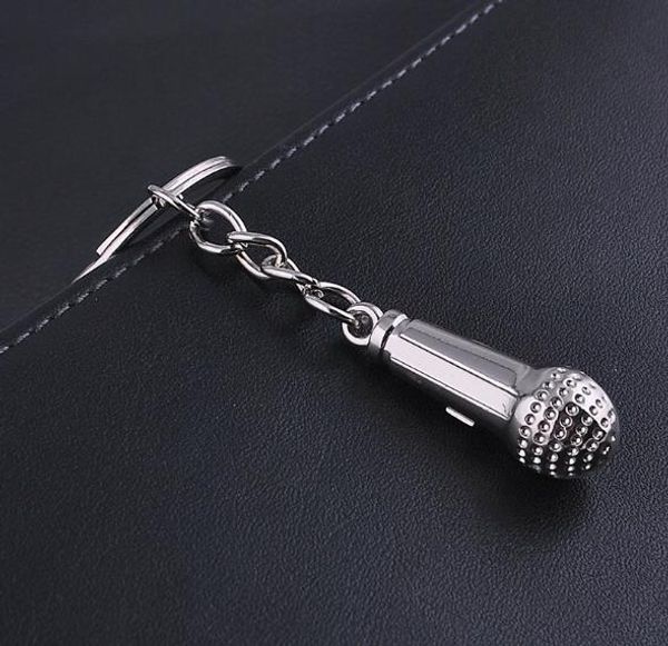 Metal Keychain de prata bonito Presentes da música chaveiro Chaveiro Microfone Keychain Moda chaveiro personalizado