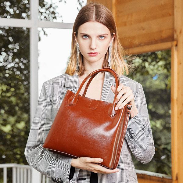

women's new fashion handbag shoulder messenger bag leather ladies bag