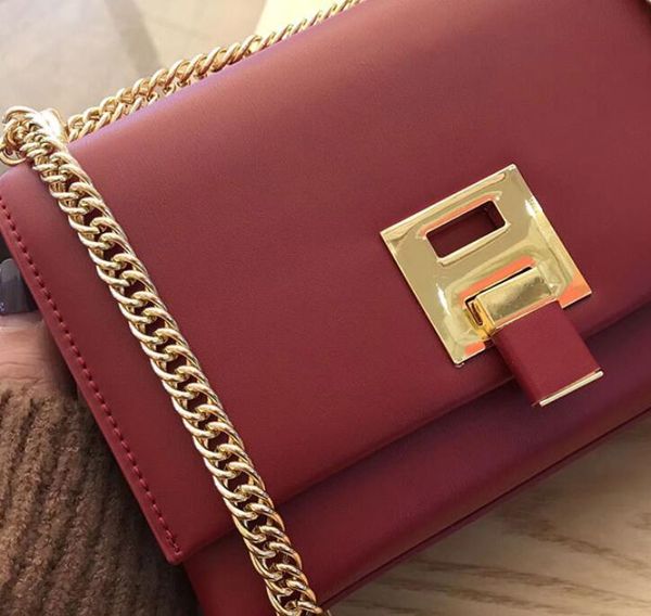 

2020 новй лк женин / мђжин ђмки извен дизайнеѬов handbags клаиекий waistbag