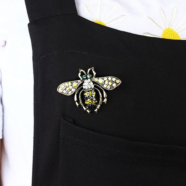 

colorful crystal honey bee brooches gold silver accesorios mujer animal pins punk jewelry women broches para ropa mujer, Gray