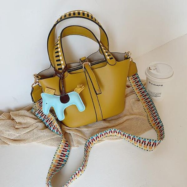 

women bucket bags new style wide shoulder straps shoulder bags lady handbags bag