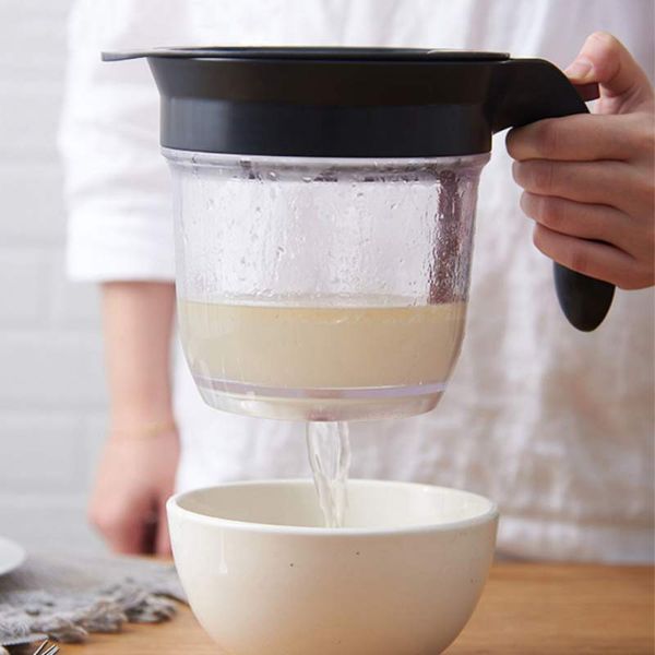 

mats & pads fat separator with strainer easy release grease specialty tools gravy kitchen cooking