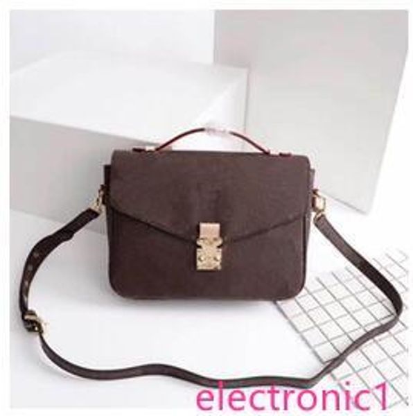 

pochette metis classic messenger bags fashion women bags size 25 x 19 x 9 cm model 40780