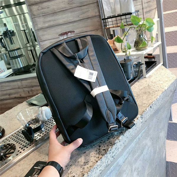 

2020 дизайнеѬ Ѭкзаки доѬогой плли кожанђ ђмкђ вокого каева ипа наивка п