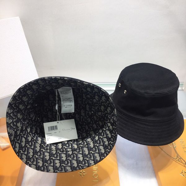 

lady designer hat simple and comfortable wild sun hat classic men and women double-sided fisherman hat, Blue;gray