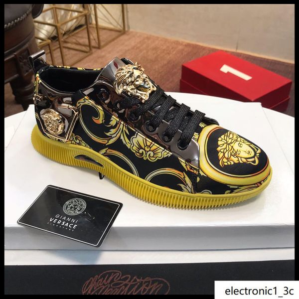 

2019qoa spring and autumn men s casual sports shoes high-belt travel sneakers, with micro-standard, with the original box fast deliveryh