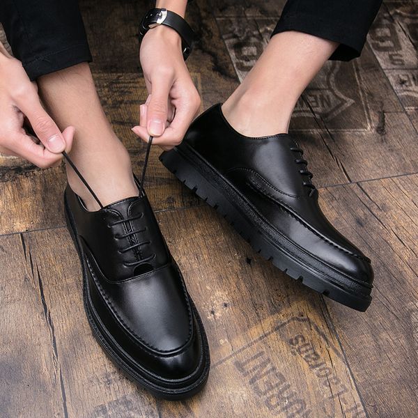 

2019 british style flats mens shoes casual fashion leather brogue shoes men classic business formal wedding dress oxfords, Black