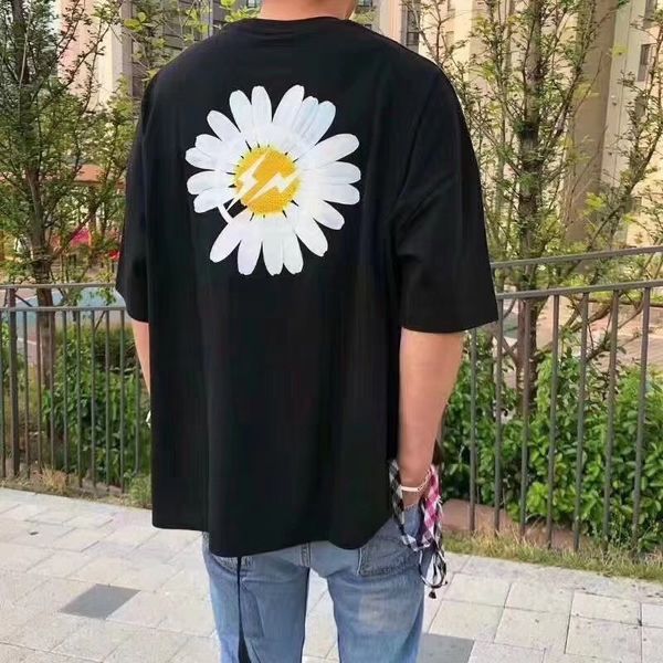 

хип-19ss peacone fragnt tee мужчины женщины лучшее качество hop top тройники негабаритные tshirt black summer дизайнерские футболки, White;black