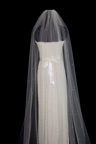 

one-layer fashional white ivory purple champagne red black pink sequin edge wedding veil popular chapel length bridal veil