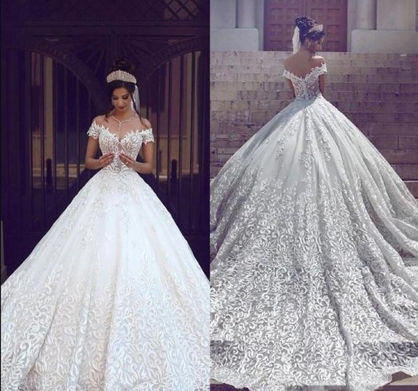 

2017 saudi arabic dubai luxury short sleeves wedding dresses off shoulder appliques backless with sweep train bridal gowns robe de marriage, White