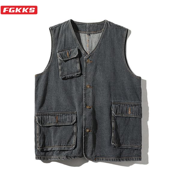 

fgkks men denim vest coats brand men's multi-pocket fashion vest sleeveless trend wild casual jacket male, Black;white