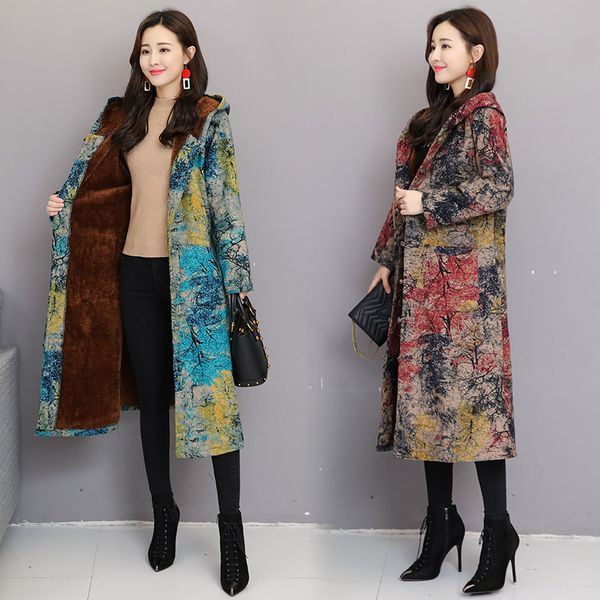 

2019 autumn and winter new style large size national style printed coat cotton linen brushed and thick frog hat overcoat p s, Blue;black