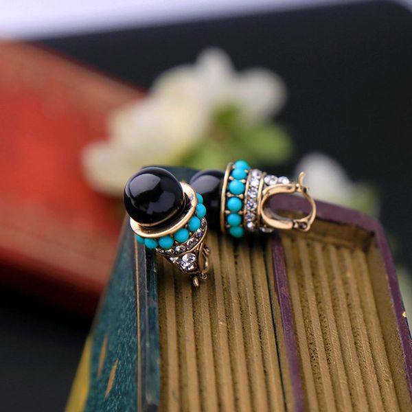 

one pair crystal women beads earrings rhinestones drop stud ear rings girl female gift jewelry, Golden;silver