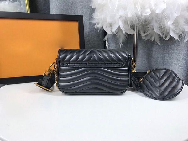 

small and light three-piece bag handbag wallet backpack main card holder duffle bag women handbags handbag horsebit card holder, Black