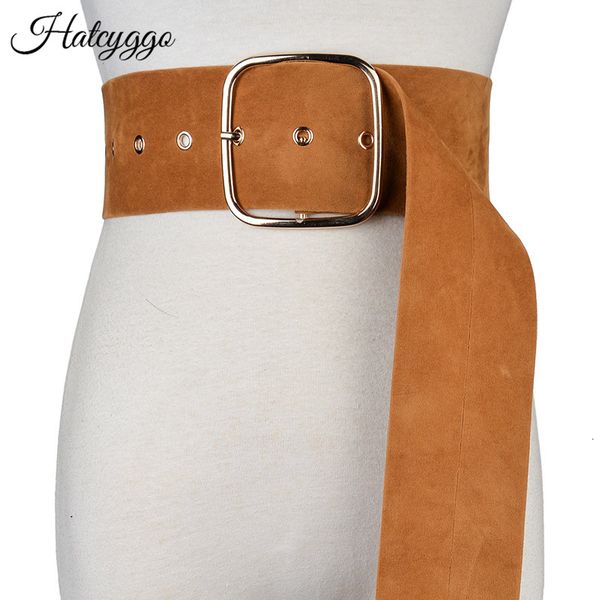 

hatcyggo female wide cummerbunds vintage suede waist belt for women fashion large square buckle strap clothes decor waistband y191130, Slivery;black