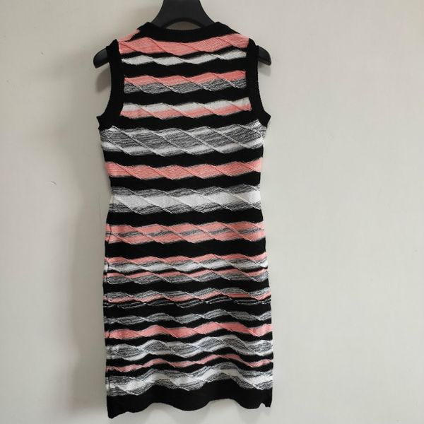 

womens designer dress ladys brand striped print skirts women casual sleeveless dresses fashion luxury style 2020 new vintage england style, Black;gray